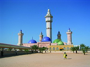 p25_d19_Touba_mosque1-sm