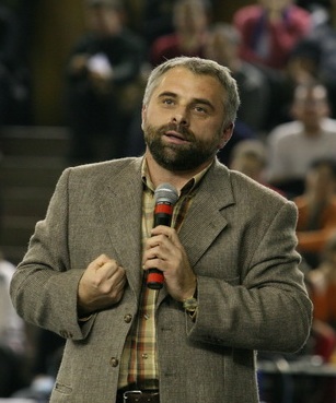 Vladimir Pustan la conferință de tineret din Andalucia, Spania