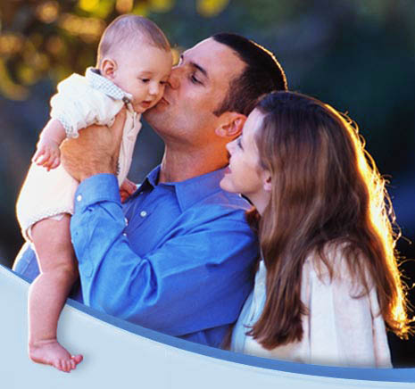 Studiu: Copiii au nevoie de dragostea taţilor la fel de mult ca dragostea mamelor