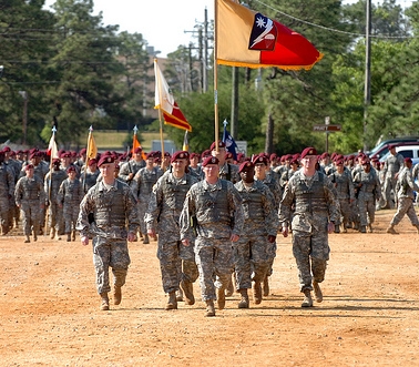 Biblia Stick oferită militarilor americani