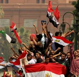 Creştinii din Egipt îndură răstigniri