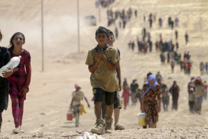 Children flee violence in northern Iraq