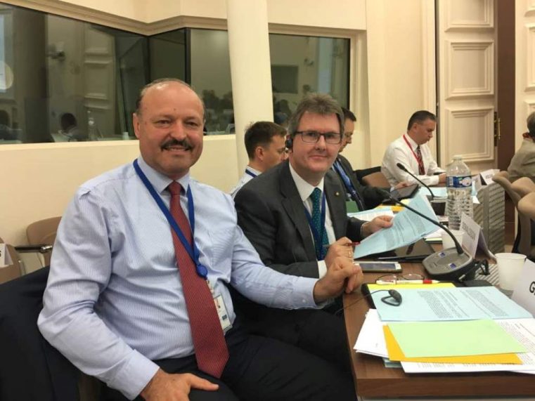 comisiasocialaapce112