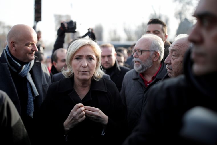 Creștinii din Franța imploră creștinii de pretutindeni să mijlocească pentru țara lor