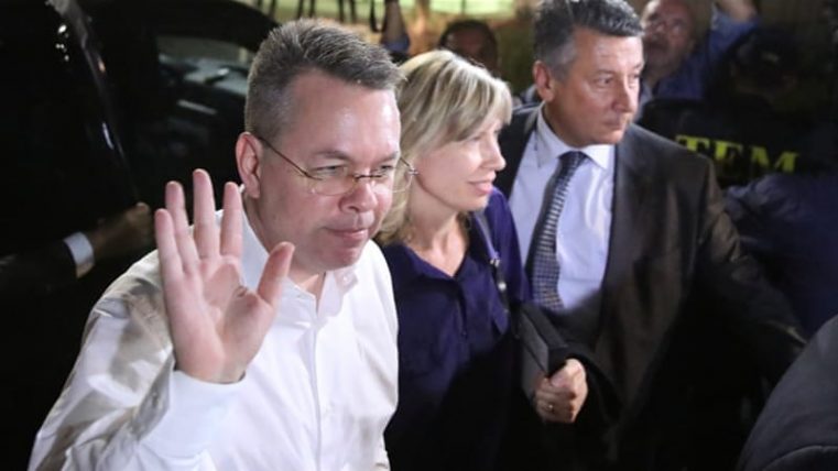 Andrew Brunson a fost eliberat: „Îl iubesc pe Isus şi iubesc Turcia”