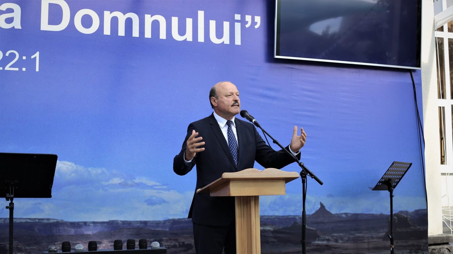 VALERIU GHILEȚCHI: Răspunsul lui Dumnezeu în mijlocul furtunii (AUDIO)