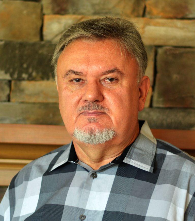 PAȘI spre LUMINĂ cu Petru Lascău: Ura este irațională!